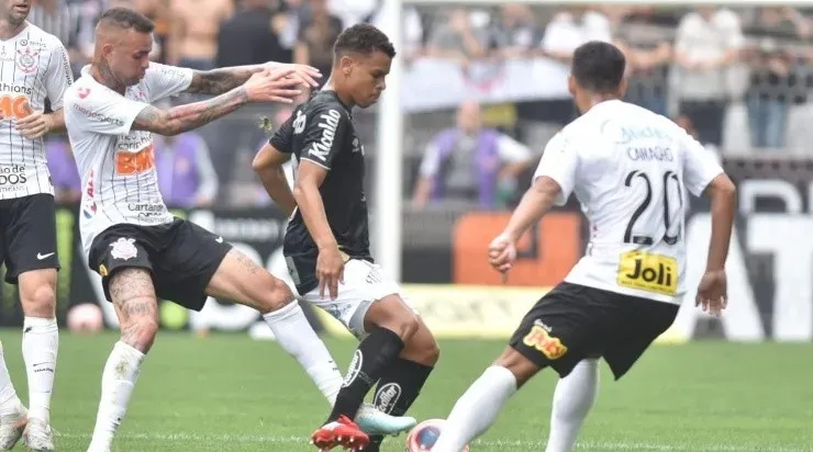Sandry ganhou mais espaço desde a chegada de Jesualdo Ferreira. Foto: Ivan Storti/Santos FC