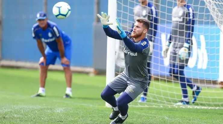 Goleiro permaneceu no time de transição – Foto: Lucas Uebel/Grêmio.