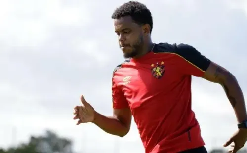 Rithely é um dos destaques do Sport. (Foto: Anderson Stevens/Sport)