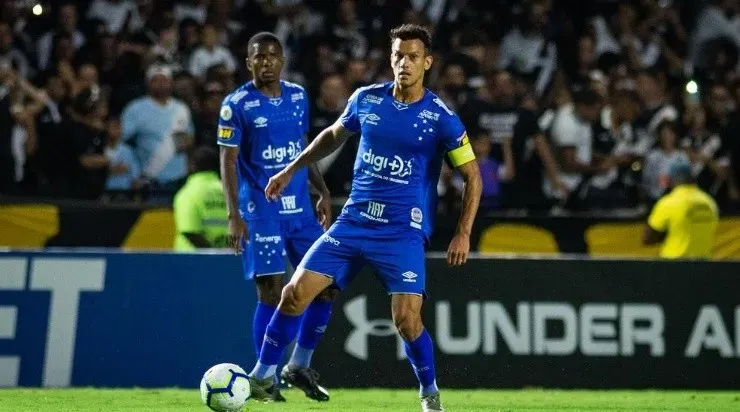 Henrique está de volta ao Cruzeiro: Foto: Bruno Haddad/Cruzeiro FC