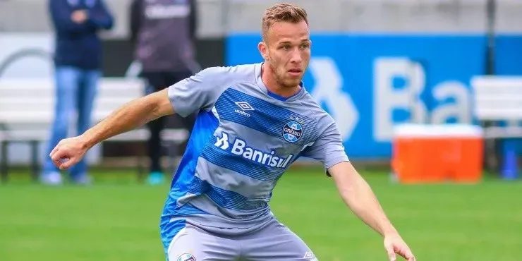 Arthur renderá 15 milhões ao Grêmio. Foto: Lucas Uebel Grêmio