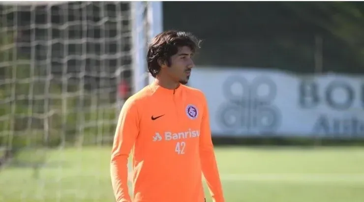 Erik jogará no Al-Ain na próxima temporada. Foto: Ricardo Duarte/Internacional