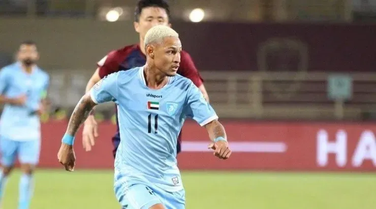 Neilton não se firmou no Hatta Club. (Foto: Divulgação)