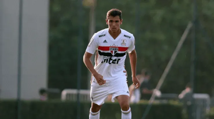 Fasson em ação. (Foto: Divulgação/SPFC)