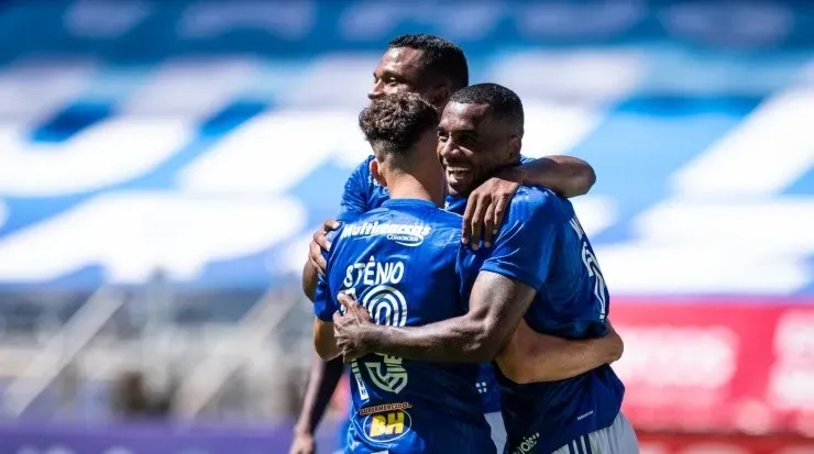 Cruzeiro não teve dificuldades para vencer a URT neste domingo (26). Foto: Bruno Haddad