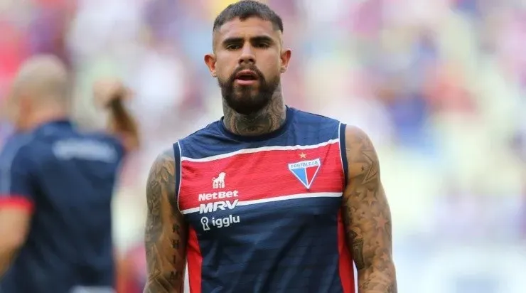 Quintero vem cometendo falhas seguidas no sistema defensivo do Fortaleza. No clássico, não foi diferente