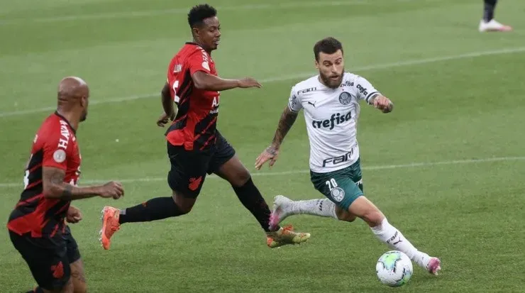 Lucas Lima é apontado por Luxemburgo como opção de deixar o Palmeiras mais “leve”, deve dividir com Raphael Veiga a função de armação