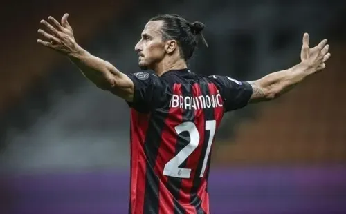 Ibrahimovic acertou sua permanencia no Milan nesta quinta-feira (27).Foto: Divulgação