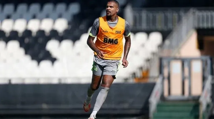 Breno: sem atuar desde agosto de 2018, já passou por 4 cirurgias desde sua chegada (Foto: Rafael Ribeiro/Vasco da Gama/Divulgação)