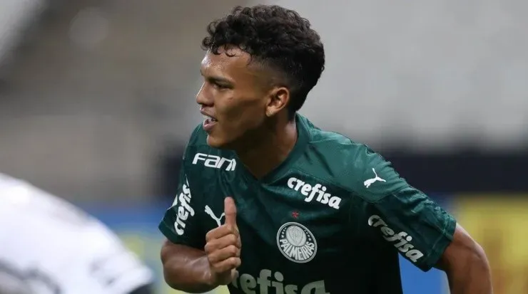 Gabriel Veron em duas partidas no campeonato fez dois. Após a partida Vanderlei Luxemburgo afirmou que o autor do segundo gol palestrino no Derby tem potencial fantástico. ( Foto: César Greco/Ag. Palmeiras)