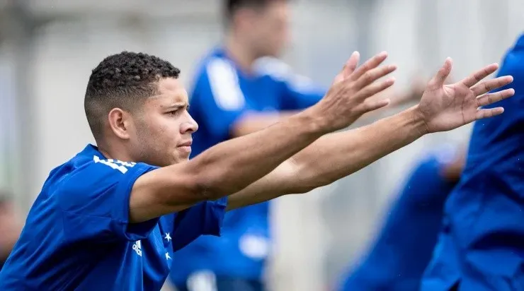 Matheus Pereira é outro que tem sofrido com esse efeito ioiô do Cruzeiro. Foto: Gustavo Aleixó/Cruzeiro