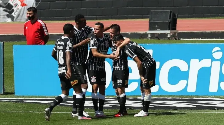 Corinthians enfrentando o São Paulo pelo Campeonato Brasilero - (Getty Images)