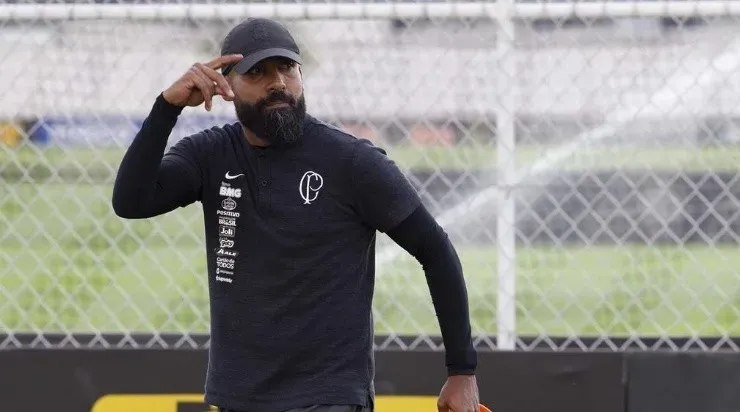 Coelho foi um dos responsáveis por fazer Xavier a se tornar jogador de futebol. Foto: Daniel Augusto