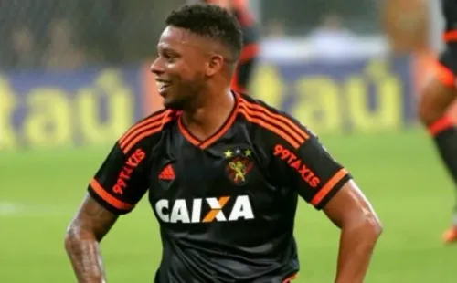 Sport tem que pagar uma dívida pela contratação do atacante André ao Sporting. Foto: Divulgação