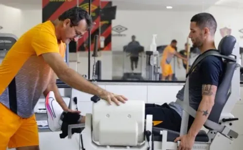 Thiago Neves: recebendo primeiras críticas na Ilha do Retiro (Anderson Stevens/Sport)