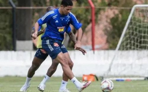 Zé Eduardo, que voltou de empréstimo, vira alvo do Fluminense. Foto: Gustavo Aleixo - Cruzeiro