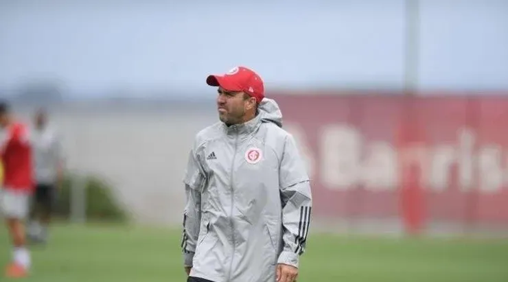 Coudet gostaria de mais reforços no Internacional. Foto: Ricardo Duarte