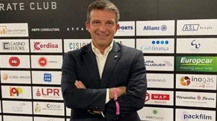 Leven contou detalhes sobre as tratativas com o marfinense - Foto: Getty Images.