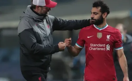 Klopp cumprimenta Salah. Foto: Getty Images