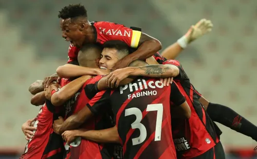 Comemoração jogadores do Athletico-PR. Foto: Getty Images