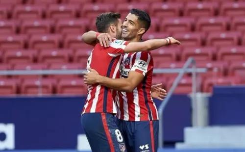 Suárez, que desfalca o Atlético de Madrid contra o Barcelona, durante comemoração. Foto: Getty Images
