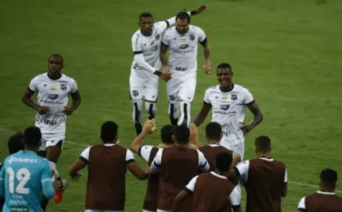 Comemoração de jogadores do Ceará. Foto: Getty Images
