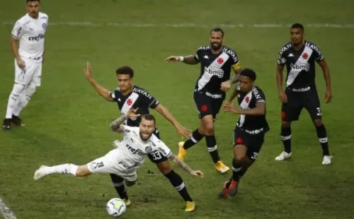 Vasco durante partida contra o Palmeiras, pelo Brasileirão. Foto: Getty Images