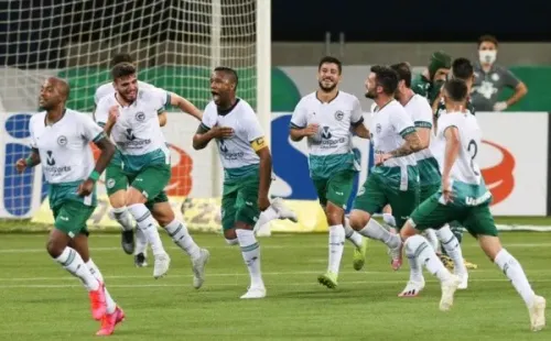 Comemoração de gol do Goiás. Foto: Getty Images