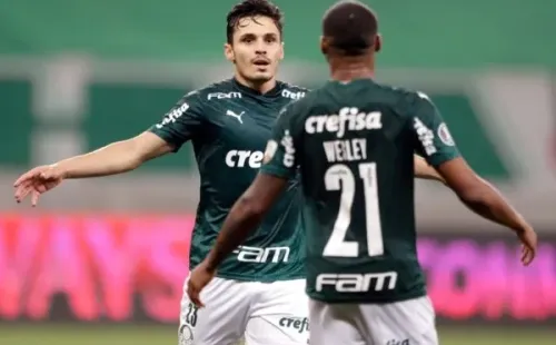 Raphael Veiga, destaque do Palmeiras, deve ser titular contra o Delfín. Foto: Getty Images