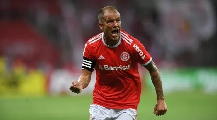 D'Ale: de saída (Foto: Ricardo Duarte/Inter/Divulgação)