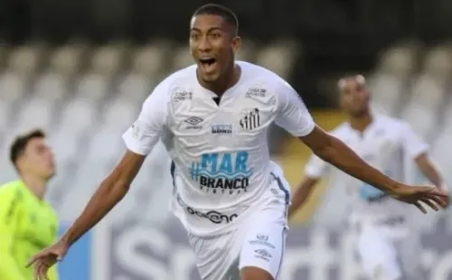 Bruno Marques deve permanecer. Imagem: Pedro Ernesto Guerra Azevedo/Santos FC