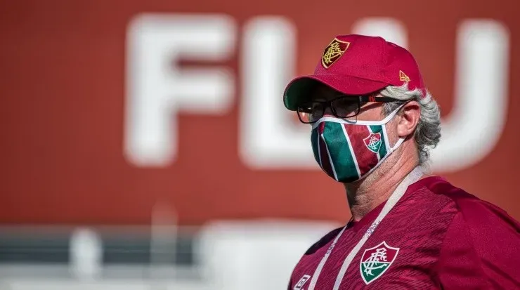 Com o surto de Coronavírus, Odair Hellmann tem dado oportunidade as crias de Xerém. Foto: Lucas Merçom