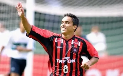 Jadson em breve poderá fazer sua reestreia pelo Athletico Paranaense. Foto: Divulgação