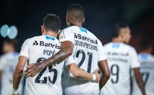 Pepê vem sendo um dos pilares da campanha do Grêmio em 2020 junto de Jean Pyerre (Foto: Lucas Uebel/Grêmio FBPA)