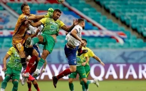 Falhas no sistema defensivo do Bahia foram determinantes para mais uma derrota do Esquadrão de Aço. Foto: Divulgação