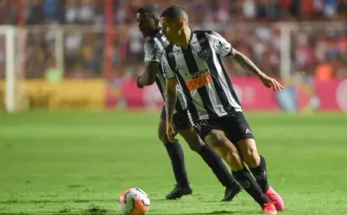 Guilherme Arana, do Atlético-MG, durante partida da Sul-Americana. Foto: Getty Images