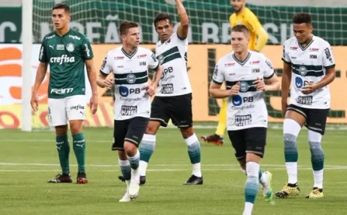 Comemoração de jogadores do Coritiba pelo Brasileirão. Foto: Getty Images