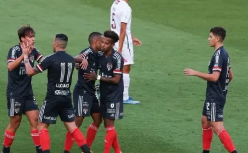 Fluminense x São Paulo voltam a se enfrentar neste sábado, agora no Maracanã. (Foto: Getty Images)