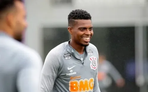Jemerson veio do futebol francês e tem contrato até junho no Timão (Foto: Rodrigo Coca/Ag. Corinthians)