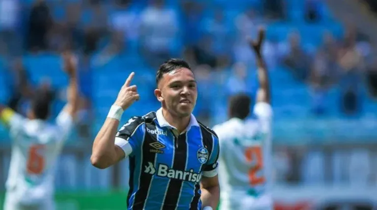 Pepê recebeu proposta do Zenit, da Russia. Foto: Lucas Uebel