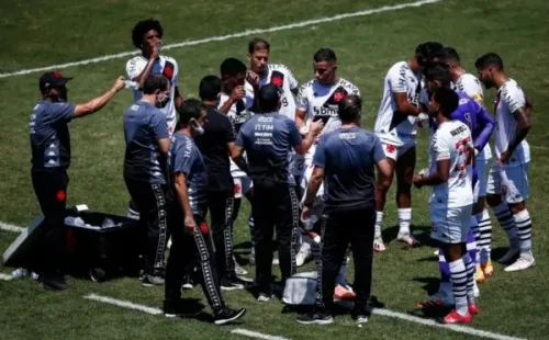 Vasco está de volta ao Z4 do Brasileirão, depois de perder para o RB Bragantino. Foto: Getty Images
