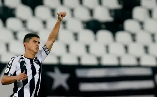 Kevin deve deixar o Fogão. Vitor Silva/Botafogo.