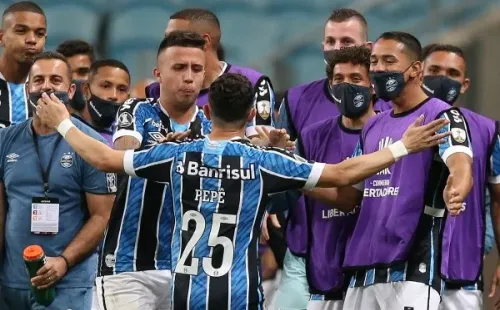 Pepêestá próximo de deixar o Grêmio rumo ao Porto após a final da Copa do Brasil (Foto: Getty Images)