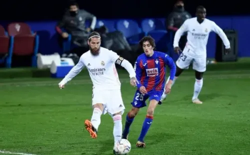 Sergio Ramos pode deixar o Real Madrid e ir para Paris - Foto: Getty Images