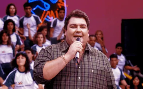 Fausto Silva, antes do Domingão do Faustão. (Foto: Reprodução Twitter)