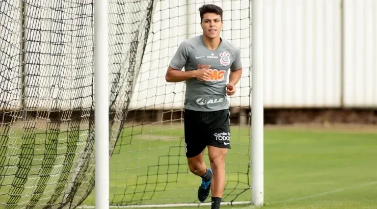 Roni vem se recuperando para buscar oportunidades - Foto: Rodrigo Coca/Corinthians.