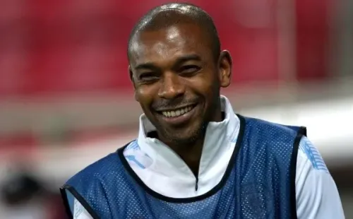 Fernandinho pode retornar ao Brasil — Foto: Getty Images