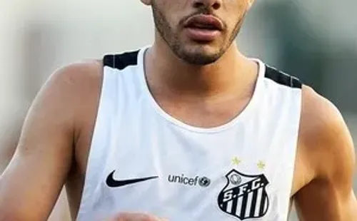 Claudinho, quando atuava na base do Santos, em 2015 -Foto: Pedro Ernesto Guerra Azevedo / Santos FC