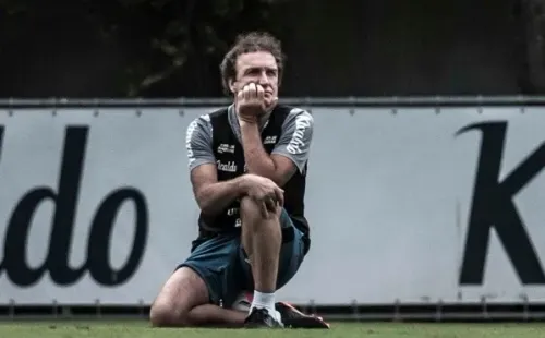 Treinador não escondeu que vice na Libertadores ainda pesa para o elenco do Peixe (Foto: Ivan Storti/Santos FC)