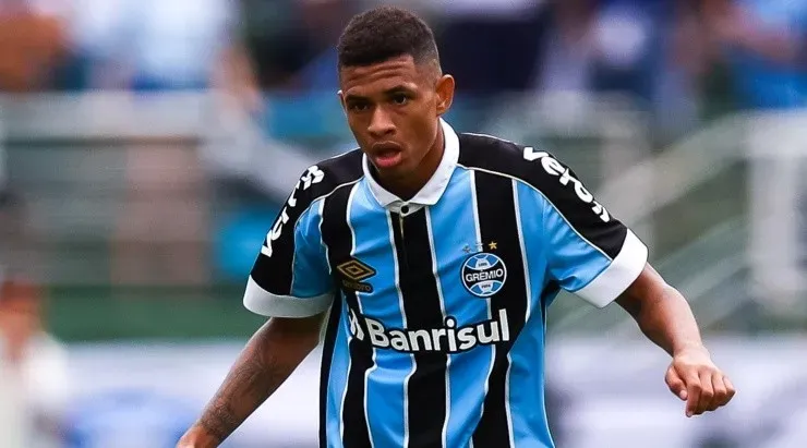 Diego Rosa vai jogar no Lommel SK, da Bélgica, nesta primeira temporada na Europa (Foto: Getty Images)